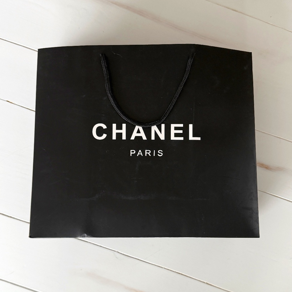 Authentic Chanel Shopping Bag 13x11x4 – Minor Wear, Iconic Black & White Design